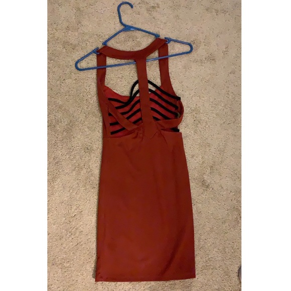 Dress - Picture 4 of 5